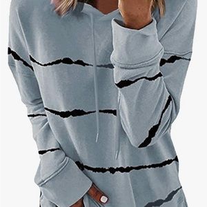 Hooded woman’s top